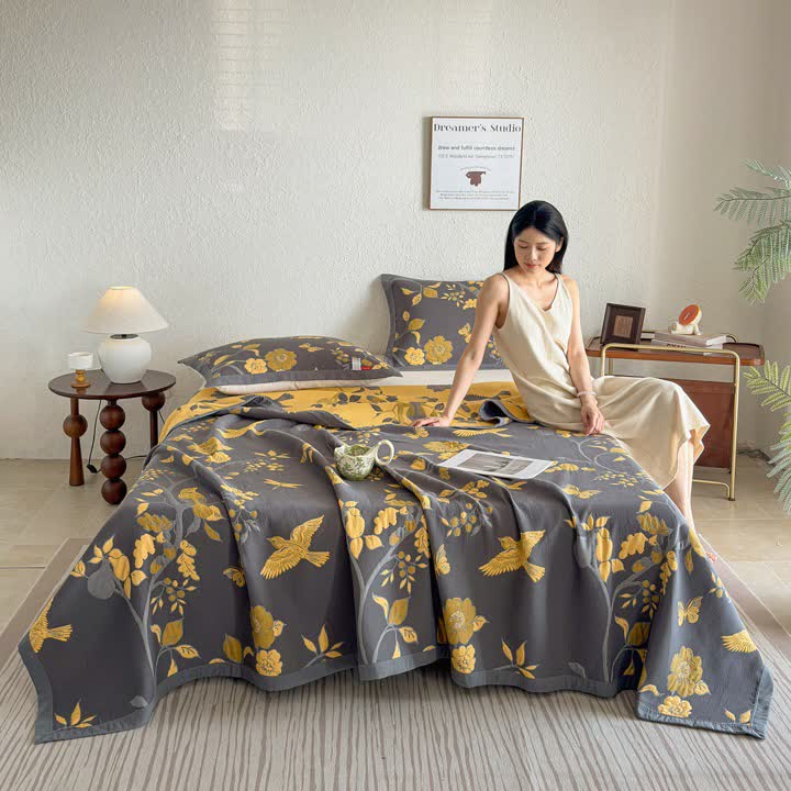 Branch & Bird Cotton Gauze Quilt Blanket