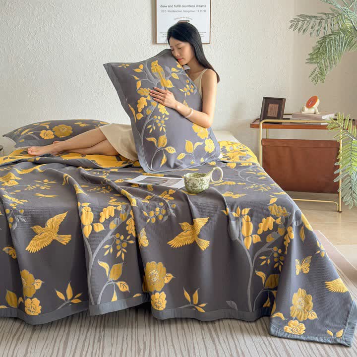 Branch & Bird Cotton Gauze Quilt Blanket