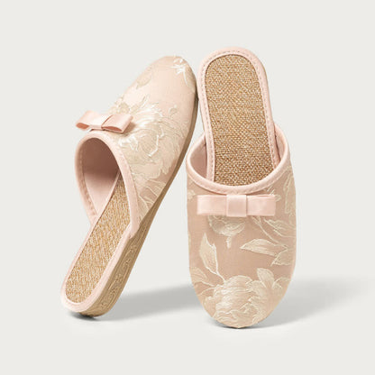 Embroidery Linen Slippers with Closed Toe