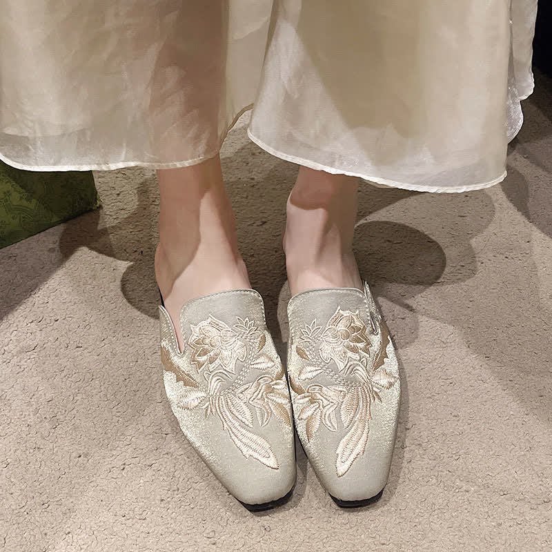 Elegant Floral Embroidery Pointed-Toe Mules