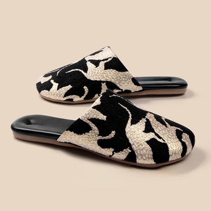 Jacquard Animal Closed-ToeIndoor Slippers