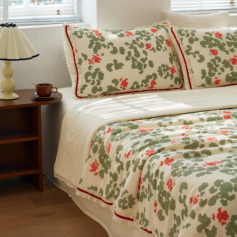 Floral & Leaf Ruffled Cotton Gauze Quilt