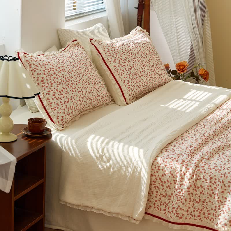 Red Floral Ruffled Cotton Gauze Quilt