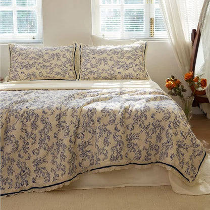 Blue Leaf Ruffled Cotton Gauze Quilt