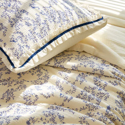 Blue Leaf Ruffled Cotton Gauze Quilt