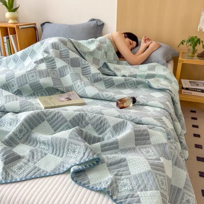 Floral Diamond Cotton Triple Gauze Quilt