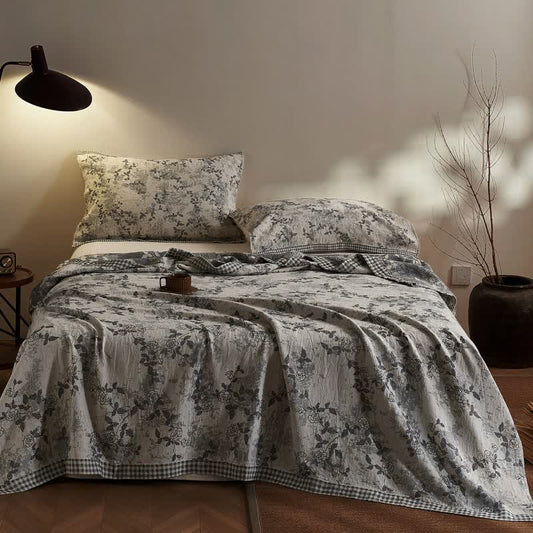 Artistic Vintage Floral Cotton Gauze Quilt