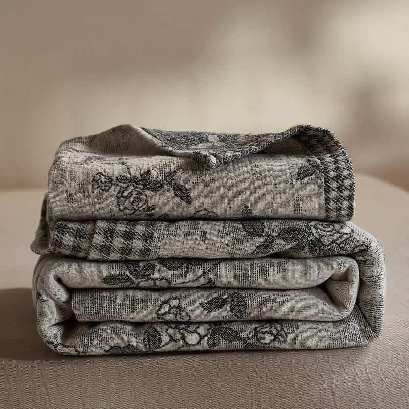 Artistic Vintage Floral Cotton Gauze Quilt