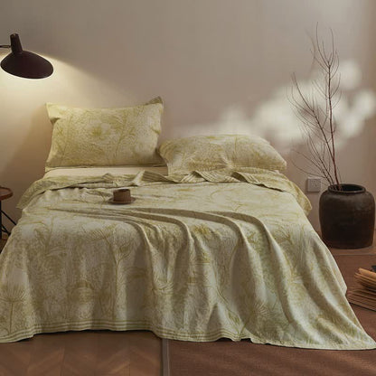 Artistic Vintage Leaf Cotton Gauze Quilt