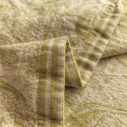 Artistic Vintage Leaf Cotton Gauze Quilt