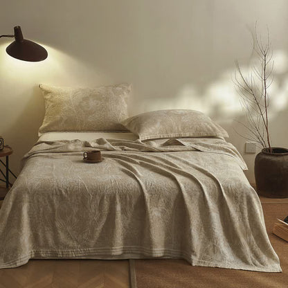 Artistic Vintage Leaf Cotton Gauze Quilt