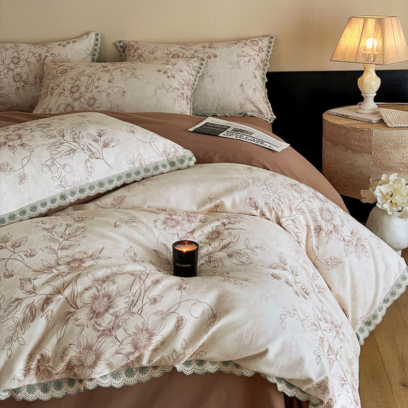 Botanical Bedding With Scalloped Lace Edging
