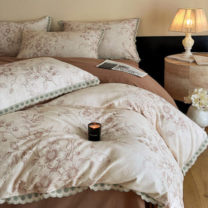 Botanical Bedding With Scalloped Lace Edging