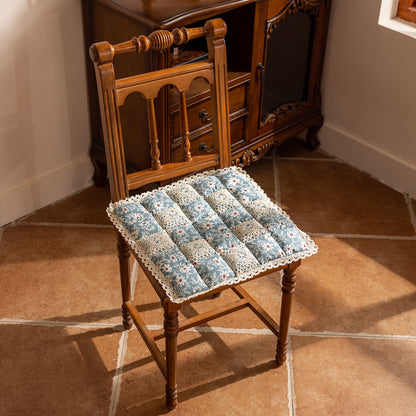Retro Daisy Patchwork Chair Cushion