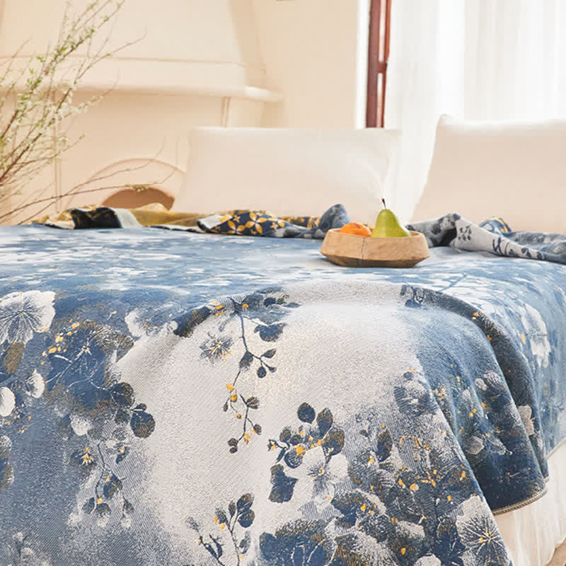 Blue Watercolor Floral Cotton Muslin Quilt