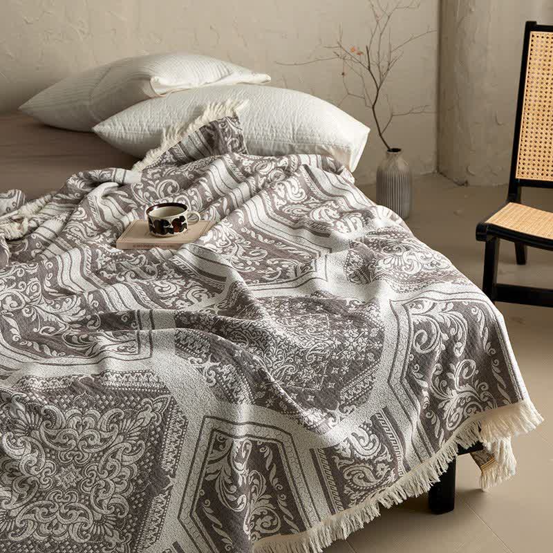 Damask Paisley Pattern Cotton Blanket