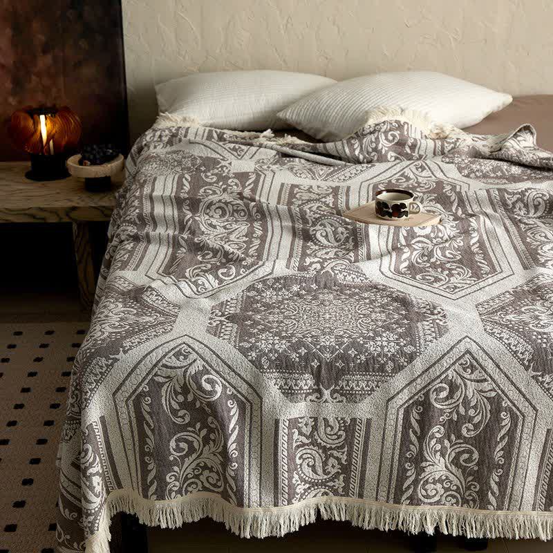 Damask Paisley Pattern Cotton Blanket