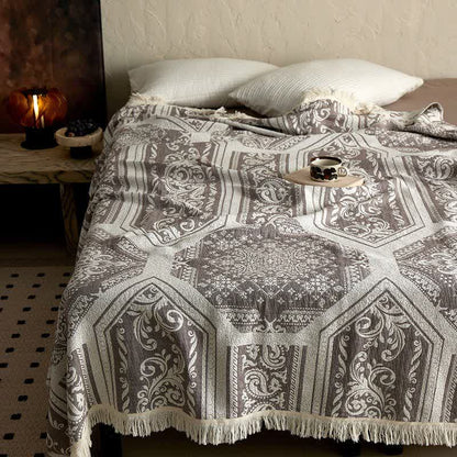 Damask Paisley Pattern Cotton Blanket