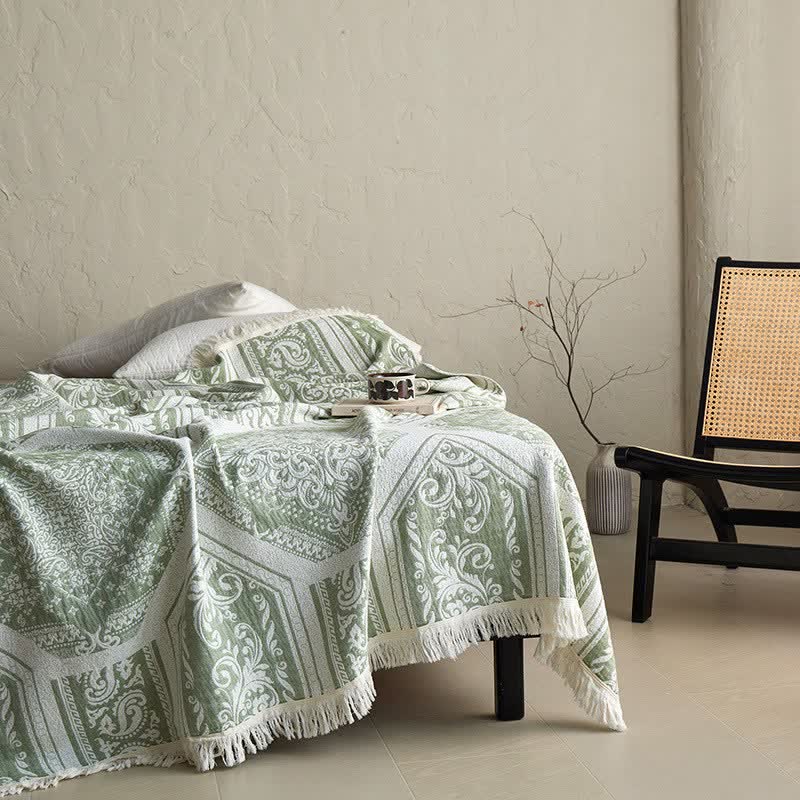 Damask Paisley Pattern Cotton Blanket