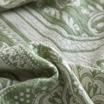 Damask Paisley Pattern Cotton Blanket
