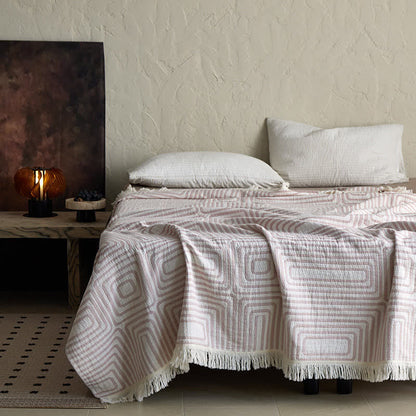 Geometric Labyrinth Pattern Cotton Gauze Blanket