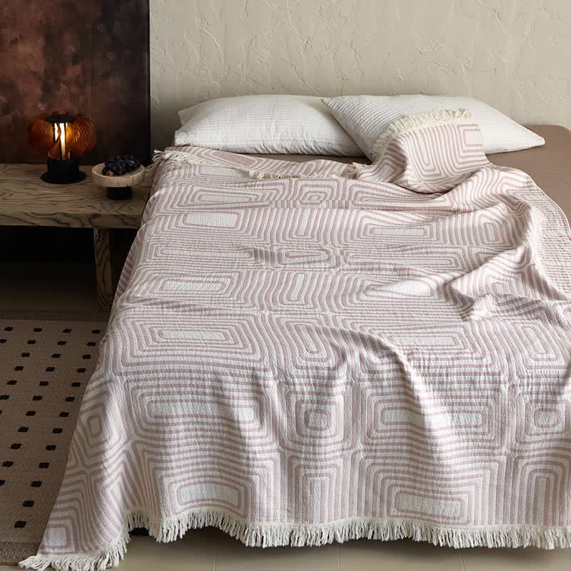 Geometric Labyrinth Pattern Cotton Gauze Blanket