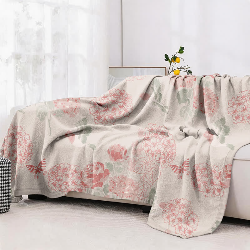 Beanpaste Pink Hydrangea Jacquard Quilt