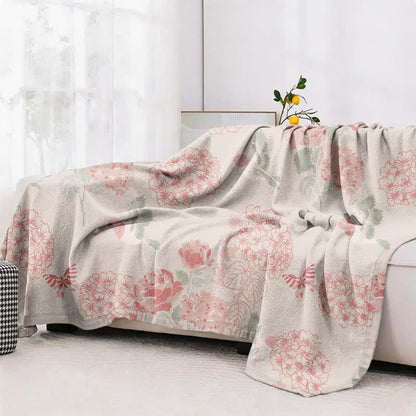 Beanpaste Pink Hydrangea Jacquard Quilt
