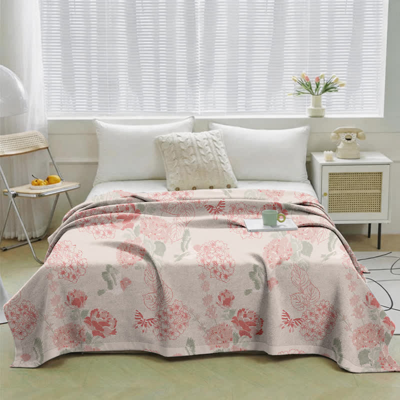 Beanpaste Pink Hydrangea Jacquard Quilt