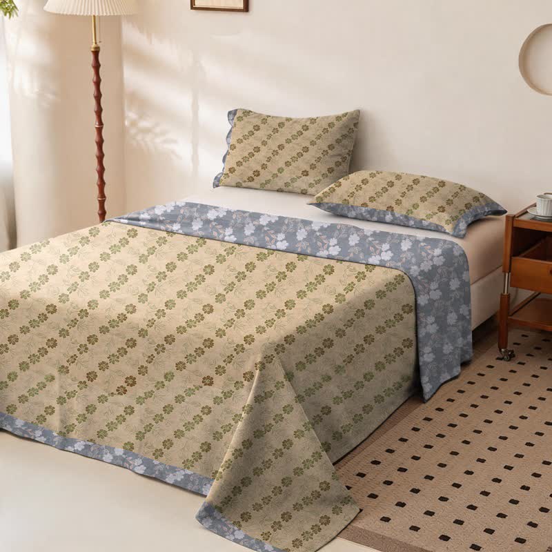 Elegant Floral Cotton Double Gauze Bedspread