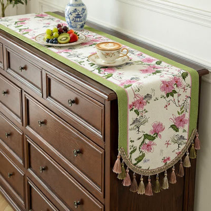 Pastoral Style Floral Tassel Table Runner