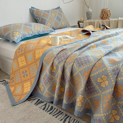 Geometric Clover 3-layer Cotton Gauze Blanket