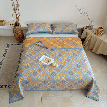 Geometric Clover 3-layer Cotton Gauze Blanket