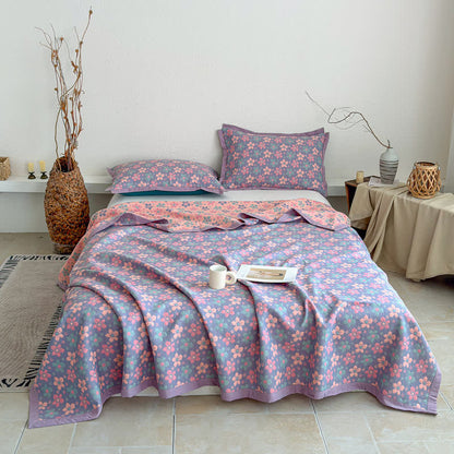 Ditsy Floral 3-layer Gauze Bedspread Quilt