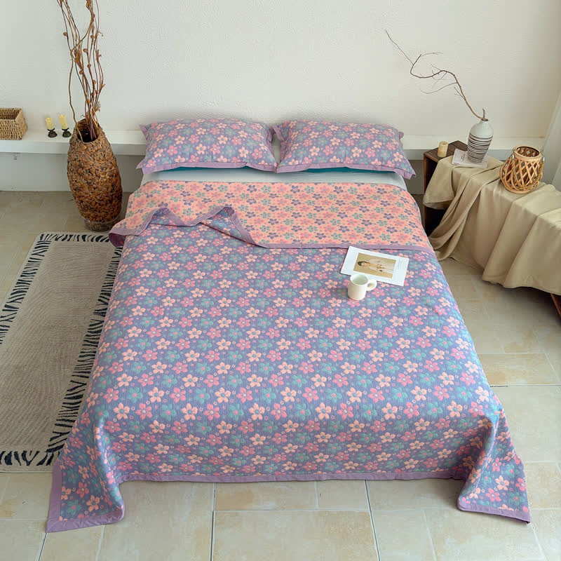 Ditsy Floral 3-layer Gauze Bedspread Quilt