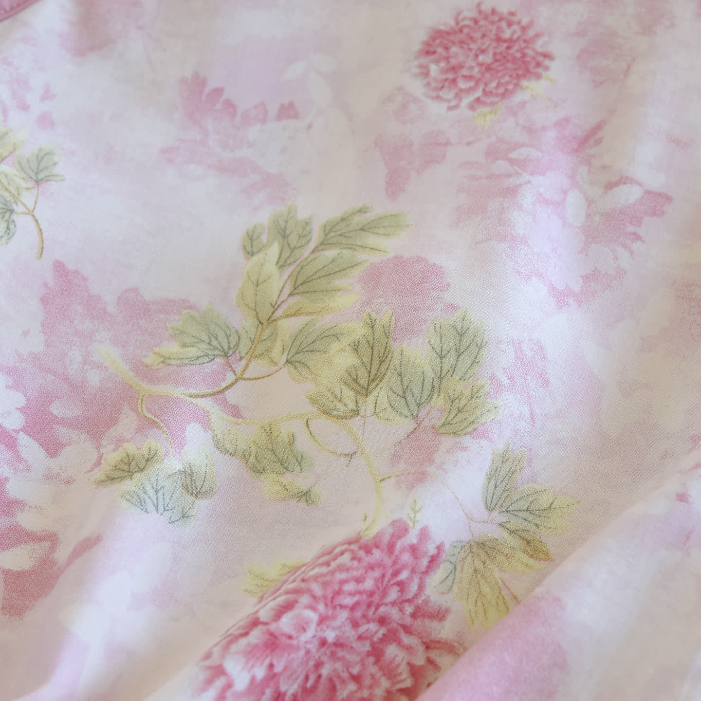 Hydrangea Floral Padded  Cropped Pants Nightwear