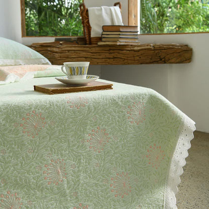 Lace Trim Reversibe Floral Cotton Bedspread