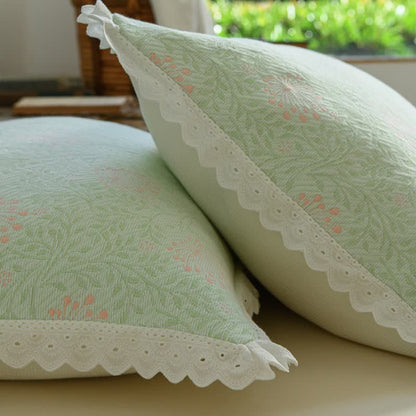 Lace Trim Reversibe Floral Cotton Bedspread