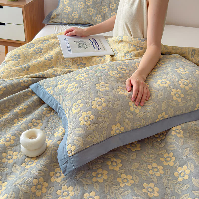 3-Layer Muslin Cotton Floral Blanket Quilt