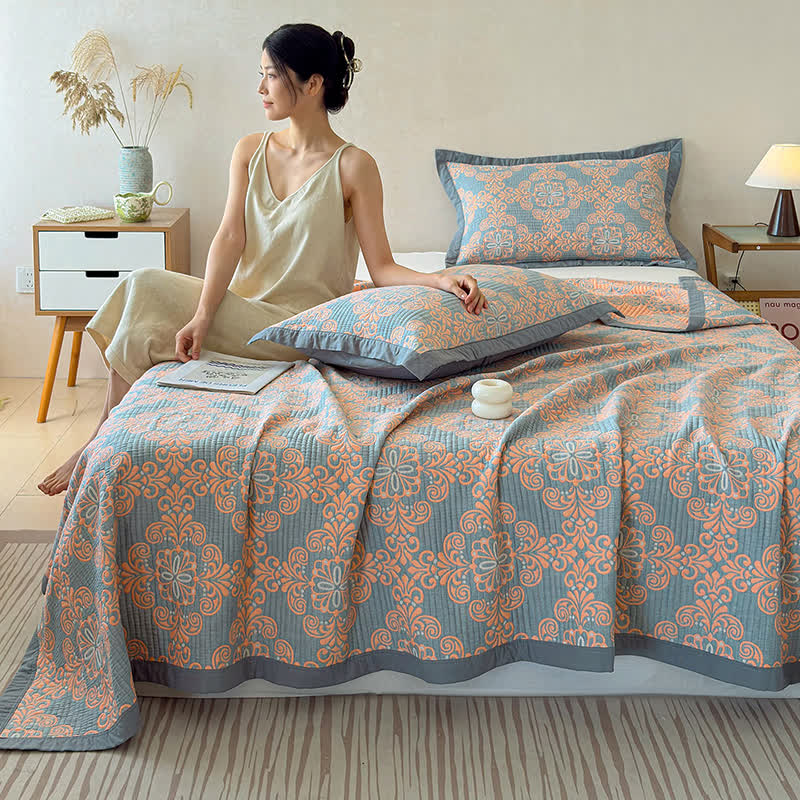 Vintage 3-Layer Muslin Cotton Bedspread Quilt