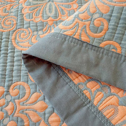 Vintage 3-Layer Muslin Cotton Bedspread Quilt