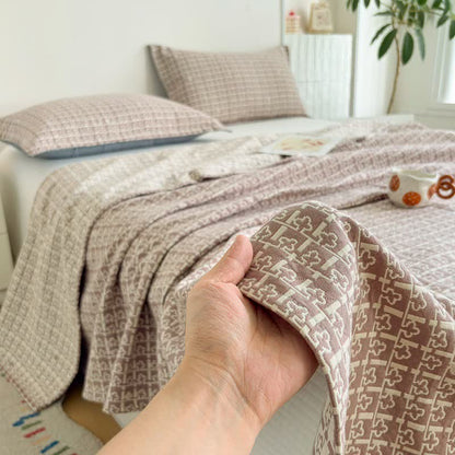 Modern Geometric Pattern Jacquard Cotton Quilt