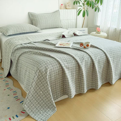 Modern Geometric Pattern Jacquard Cotton Quilt