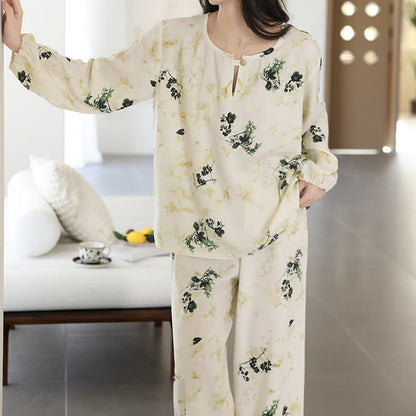 Pastoral Floral Long Sleeve Women's Pajamas