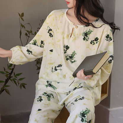 Pastoral Floral Long Sleeve Women's Pajamas