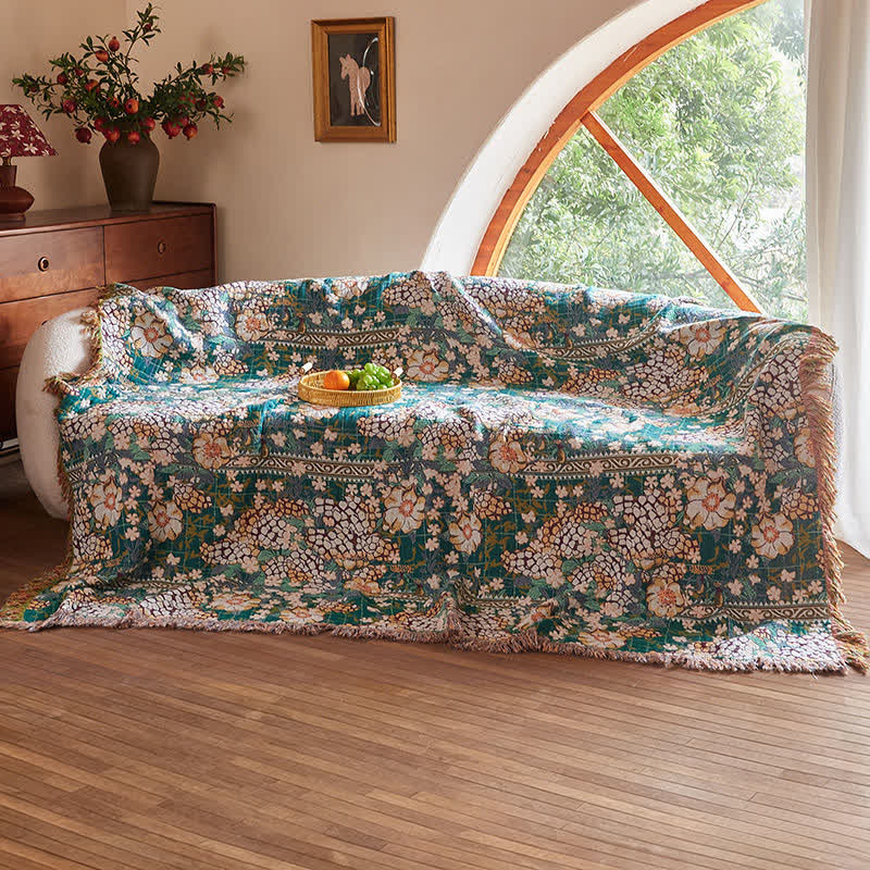 Reversible Botanical Muslin Quilt with Retro Fringe
