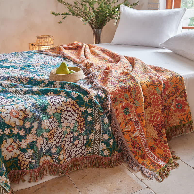 Reversible Botanical Muslin Quilt with Retro Fringe