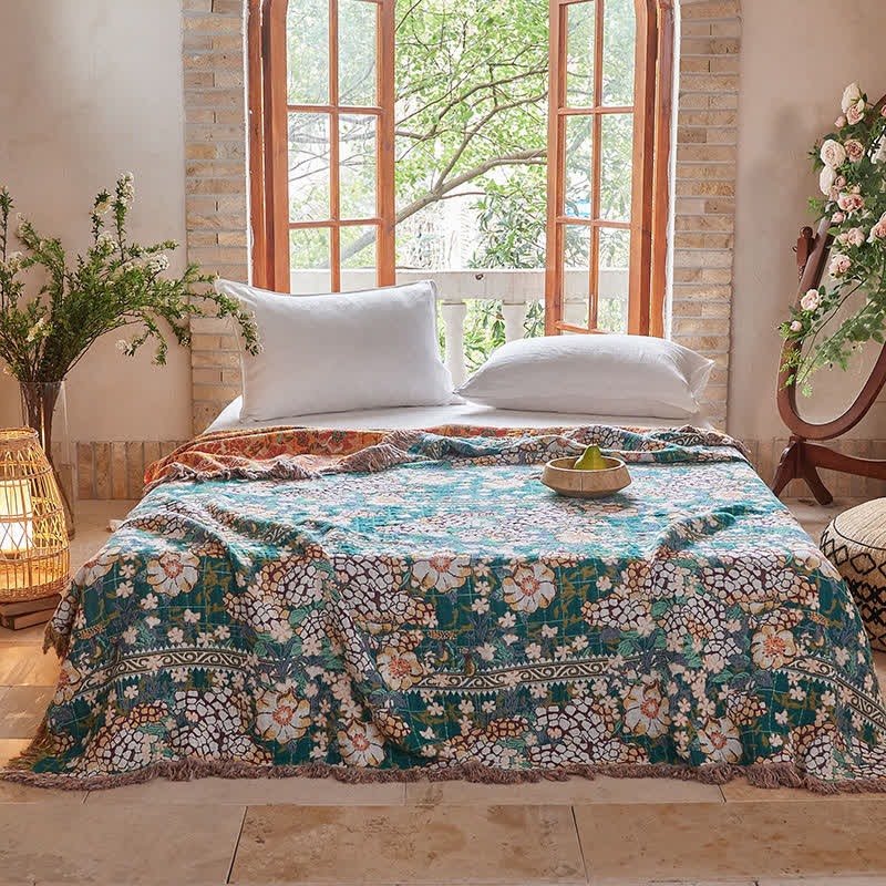 Reversible Botanical Muslin Quilt with Retro Fringe
