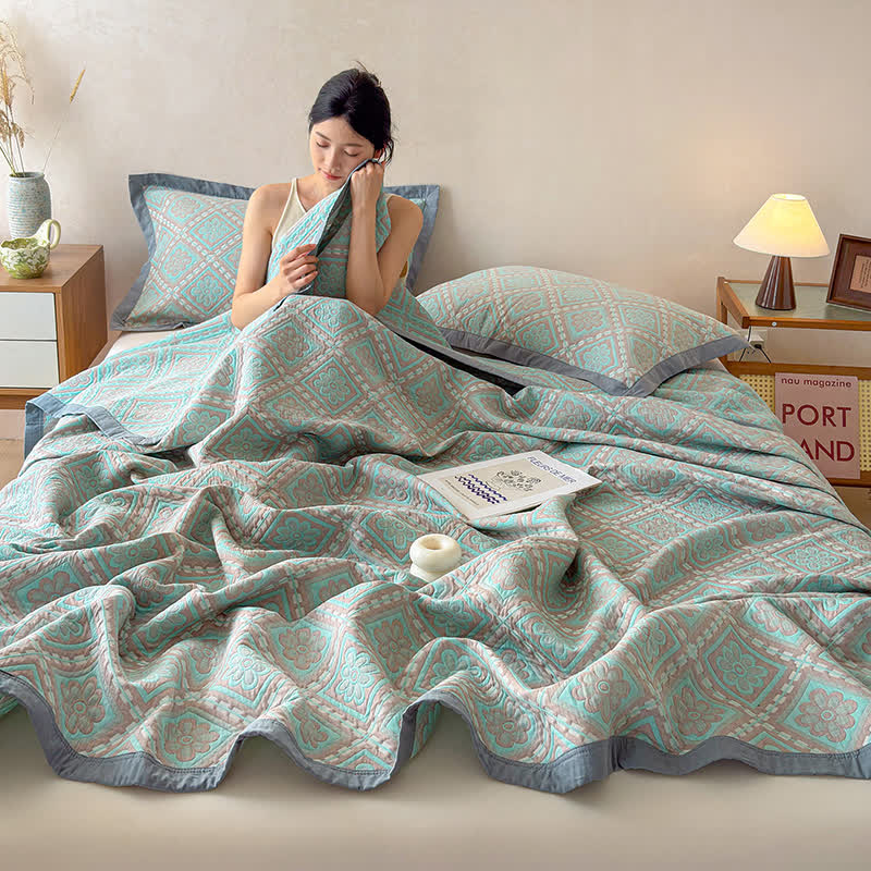 3-Layer Cotton Gauze Jacquard Bedspread Quilt