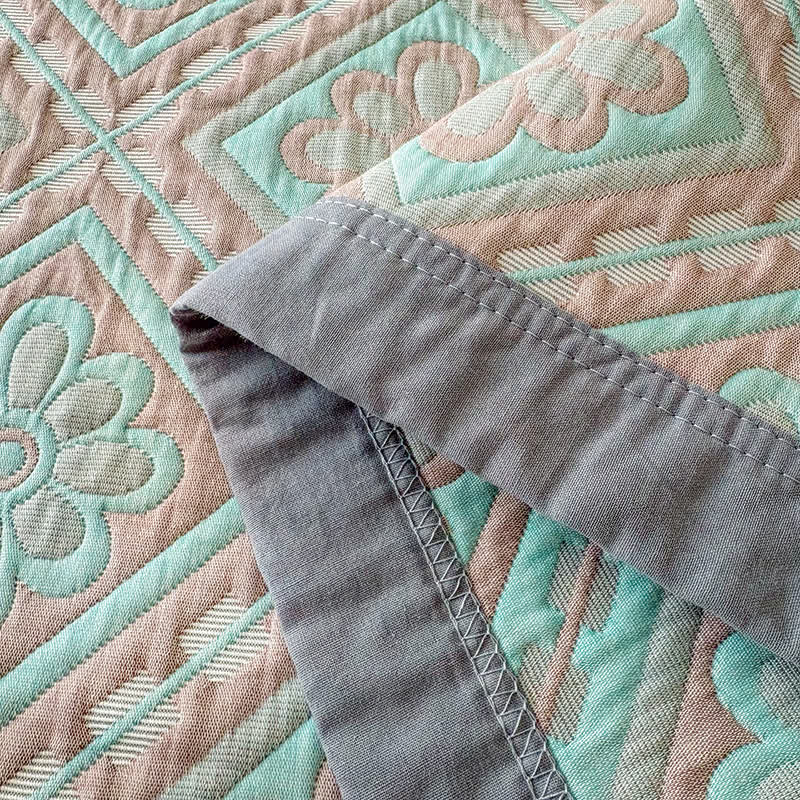 3-Layer Cotton Gauze Jacquard Bedspread Quilt